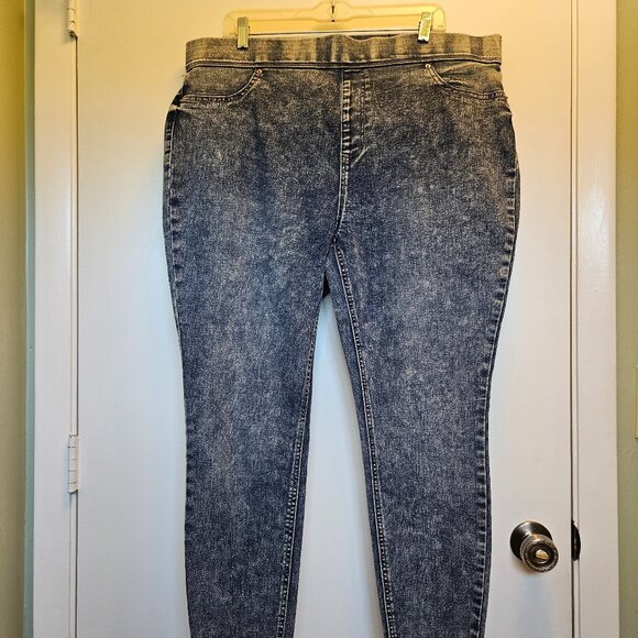 Size 1X (16W-18W) Terra & Sky Jean Jeggings - Picture 1 of 5